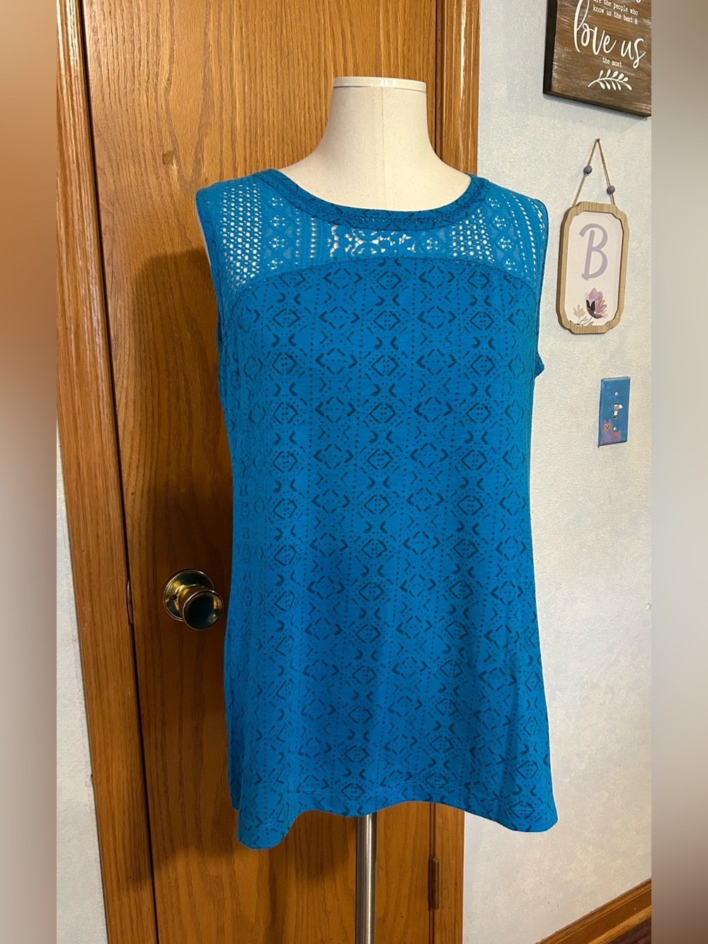 Northcrest Blue Tank Top - Women’s Size XL